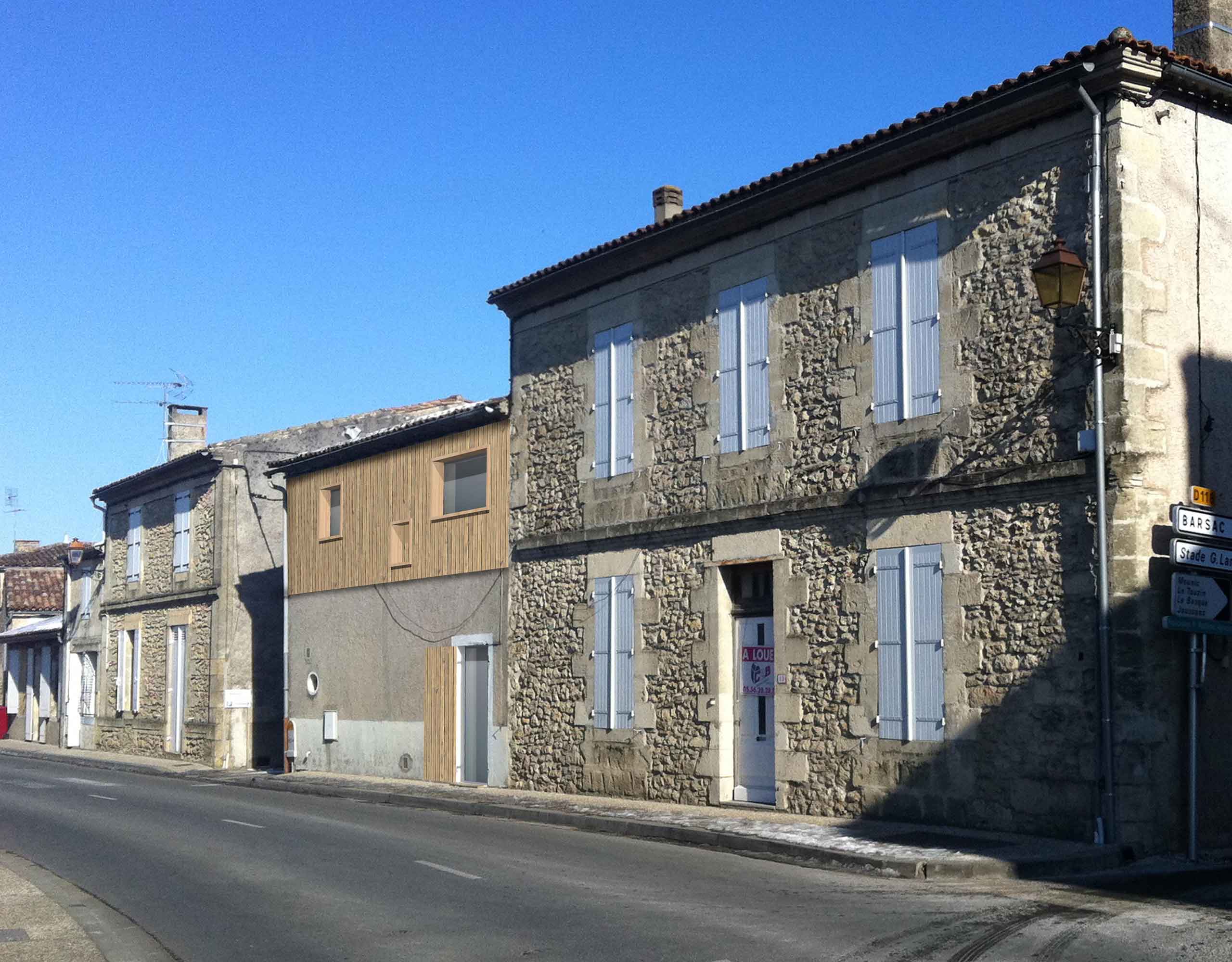 Bérangère Signac, architecte sur Bordeaux métropole, le Bassin d'Arcachon et la Gironde, conçoit des aménagements, extensions et rénovations de maison de ville ancienne et combine produits classiques et produits innovants (bardage douglas, fenêtres meurtrières)